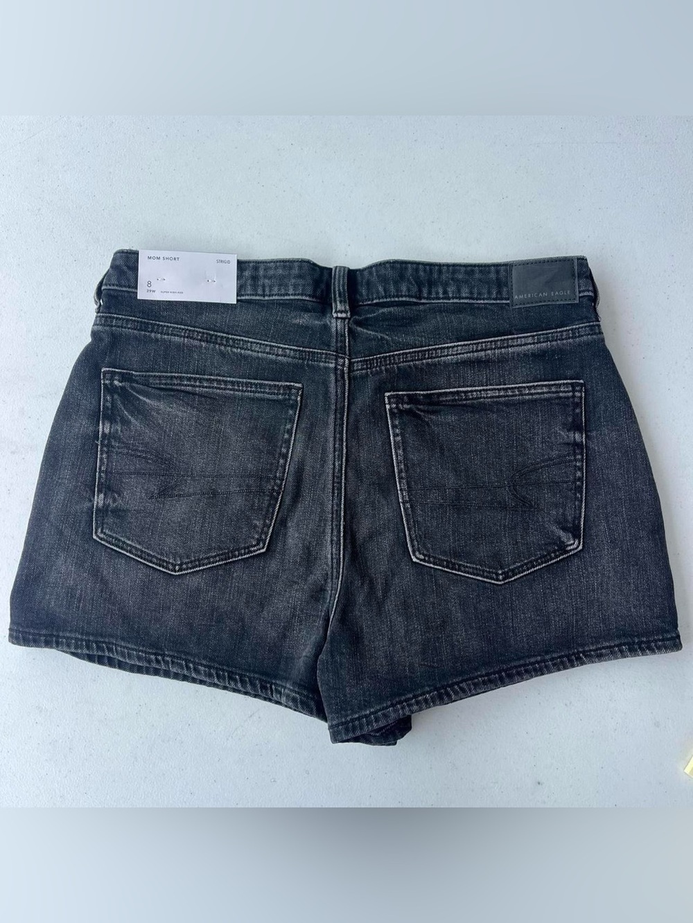 American Eagle Black Rigid Mom Shorts US 8 NWT High Rise Denim Shorts - Picture 4 of 5